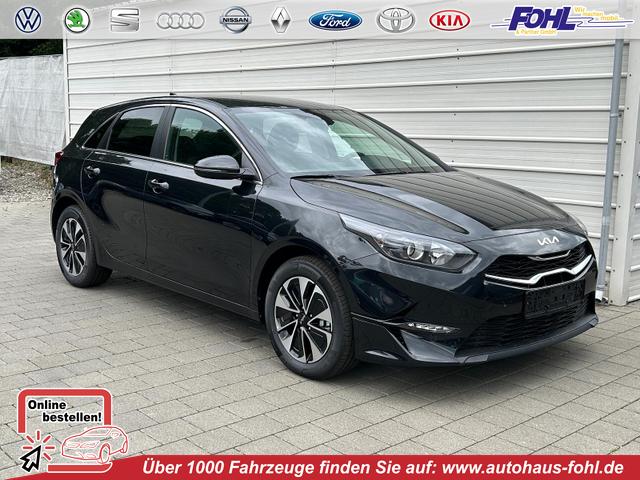 Kia Ceed - Gold 1.5 T-GDi, DCT Android Auto*Navi*WinterPak*Klimaauto*16"*Kamera*PrivacyGlas*