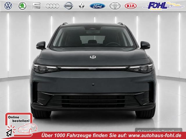 Leapmotor C10 - Design REEV 28,4 kWh Pano*Navi*SHZ*E-Heck*20"LM*SoundSys*360&deg;*ACC