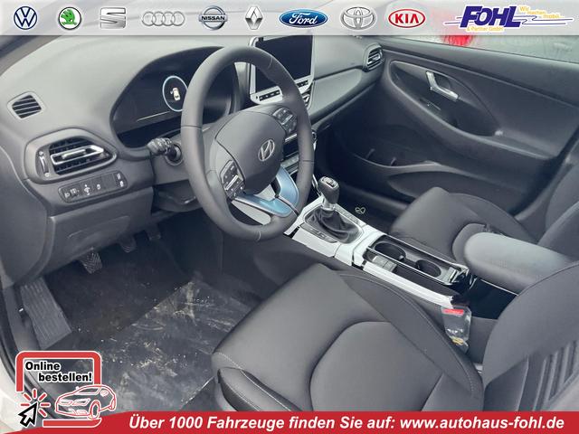 Hyundai i30 - Style 1.5 T-GDI Style, Navi, Kamera, LED, 16-Zoll, Winterpaket