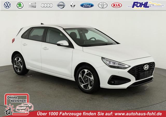 Hyundai i30 - 1.0 T-GDI DCT Family, Navi, Kamera, LED, 16-Zoll, Winterpaket