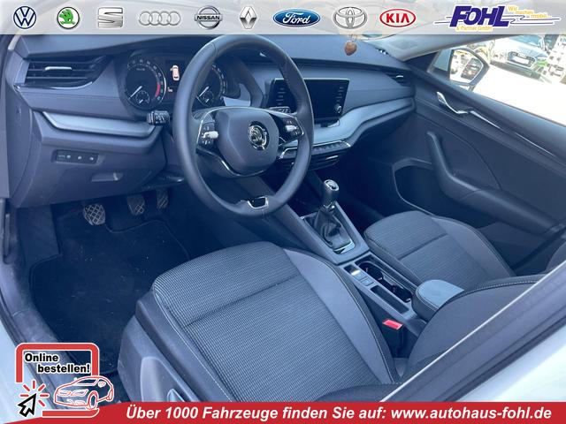 Skoda Octavia Combi - Ambition 2.0 TDI Ambition, AHK, LED, Sitzheizung
