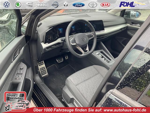 Volkswagen Golf - Move eTSI VIII Variant 1.0 DSG Move, Kamera, LED, Navi, Parklenk