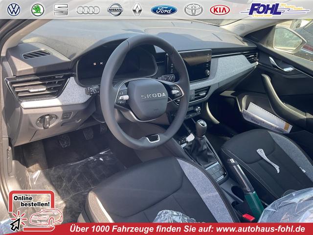 Skoda Kamiq - Selection 1.5 TSI Selection, AHK, 16-Zoll, Kamera, Winter, 4-J Garantie