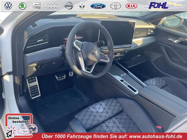 Volkswagen Passat Variant - 2.0 TDI 142 kW 4Motion R-Line DSG 4M Black, AHK, HUD, Side