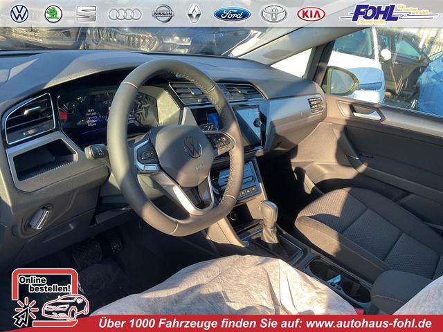 Volkswagen Touran - Comfortline BMT/Start-Stopp 1.5 TSI DSG Comfortline, AHK, Navi, Kamera, Side, Winter, 4-J. Garantie