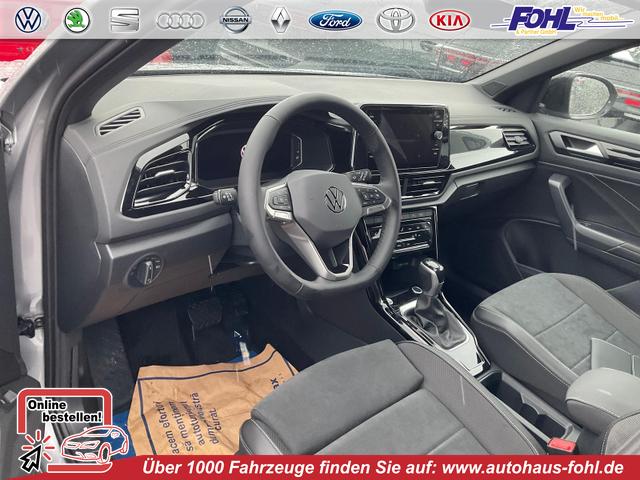 Volkswagen T-Roc - Style 1.5 TSI DSG Black Style, AHK, IQ.Light, 19-Zoll, easyOpen, Navi