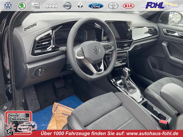 Volkswagen T-Roc - Style 1.5 TSI DSG Black Style, AHK, IQ.Light, 19-Zoll, easyOpen, Navi