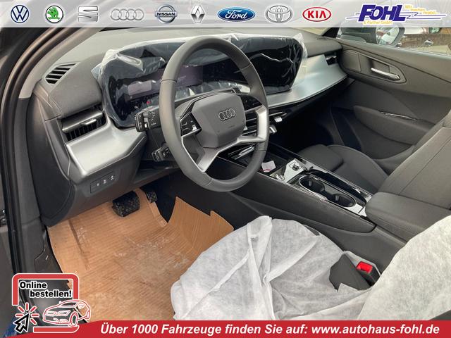 Audi Q3 - TFSI quattro 150 kW quattro, AHK, Navi, AreaView, Side, Sound, Winter, 18-Zoll