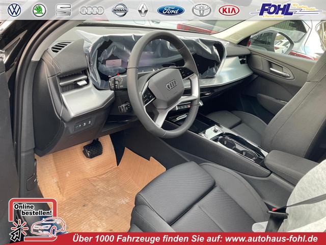 Audi Q3 - TFSI quattro 150 kW quattro, AHK, Navi, AreaView, Side, Sound, Winter, 18-Zoll