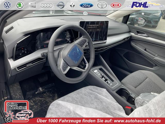 Volkswagen Golf - LIFE VIII Variant 2.0 TDI DSG Life, AHK, easyOpen, Kamera, 3-J Garantie