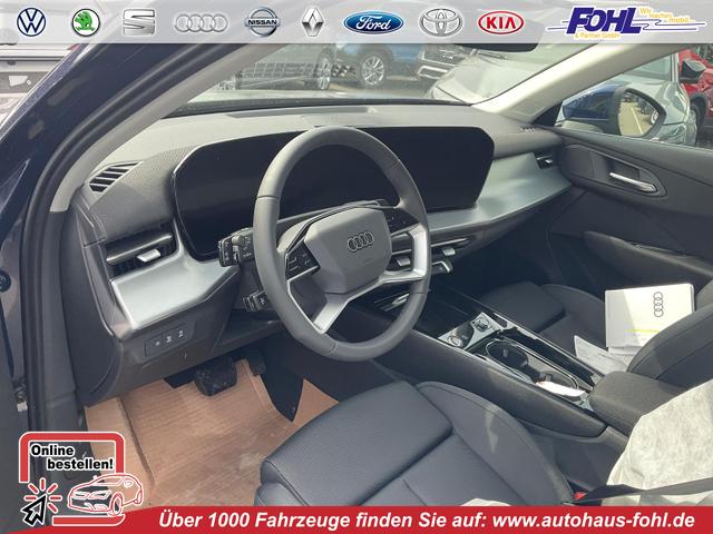 Audi Q3 - TFSI quattro 150 kW quattro, AHK, Navi, AreaView, Side, Sound, Winter, 18-Zoll