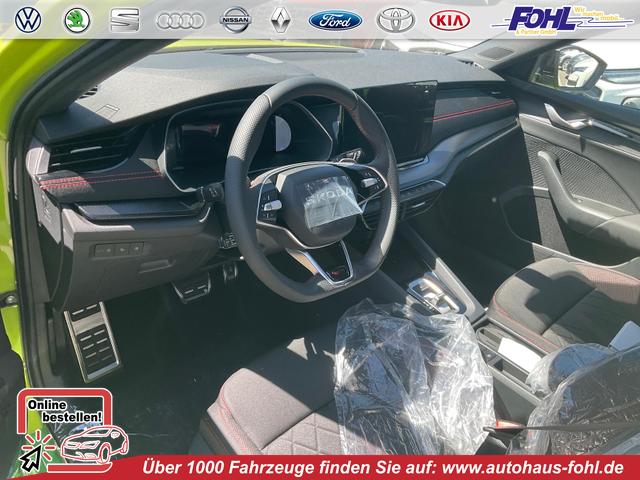 Skoda Octavia Combi - 2.0 TSI 195 kW RS DSG, Pano, Standheizung, AHK, Navi, Matrix, Sound, Side, Winter, 5 J.-Garantie