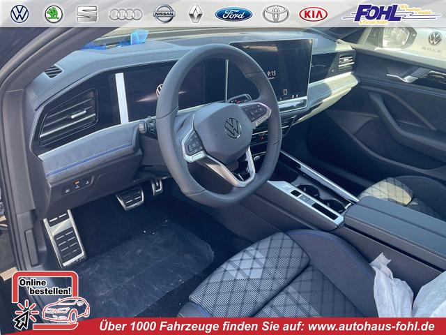 Volkswagen Passat Variant - 2.0 TDI 142 kW 4Motion R-Line DSG 4M R-LINE, Pano, AHK, IQ.Light, HUD, 19-Zoll, AreaView, Navi, Side