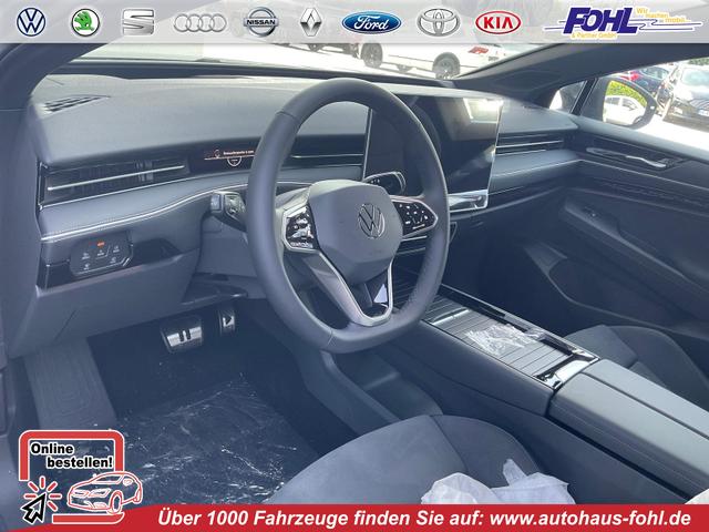 Volkswagen ID.7 Limousine - Pro 210 kW Black, HuD, IQ.Light, IQ.Drive, AreaView, Side, Winter, 20-Zoll