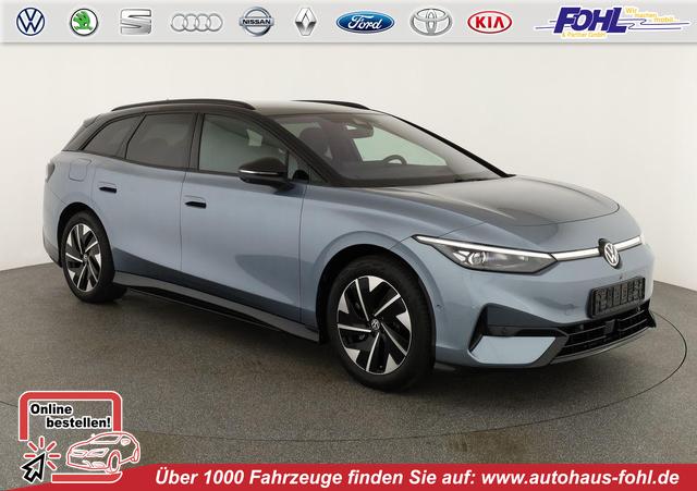 Volkswagen ID.7 - Tourer Pro Black, AHK, HuD, IQ.Light, IQ.Drive, AreaView, Side, Winter, 19-Zoll