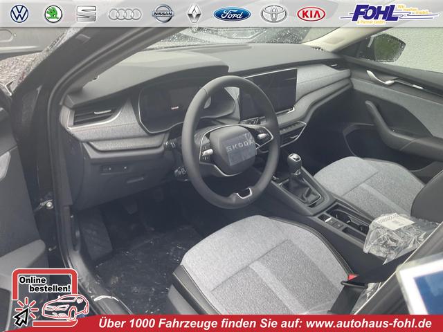 Skoda Octavia Combi - 1.5 TSI 110 kW Selection Selection, LED, Side, ACC, Kamera, Winter, 17-Zoll