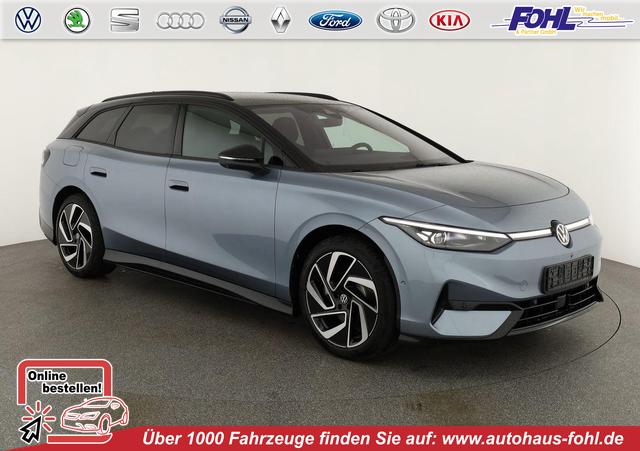 Volkswagen ID.7 - Tourer Pro Black, AHK, HuD, IQ.Light, IQ.Drive, AreaView, Side, Winter, 20-Zoll