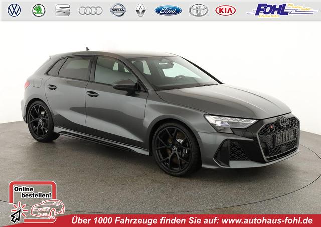 Audi RS3 - 2.5 294 kW TFSI quattro RS 3 Sportback quattro, SONOS, Navi, Kamera, Side, 5 J.-Garantie