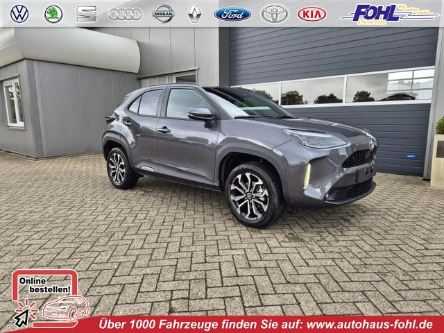 Toyota Yaris Cross - 1.5VVT-iE 130PS Automatik Teamplayer Klimaautomatik Sitzheizung Lenkradheizung PDC v+h Rückf.Kamera 17-LM abged.Scheiben 2xKeyless DAB+ Bluetooth Touchscreen Apple CarPlay Android Auto