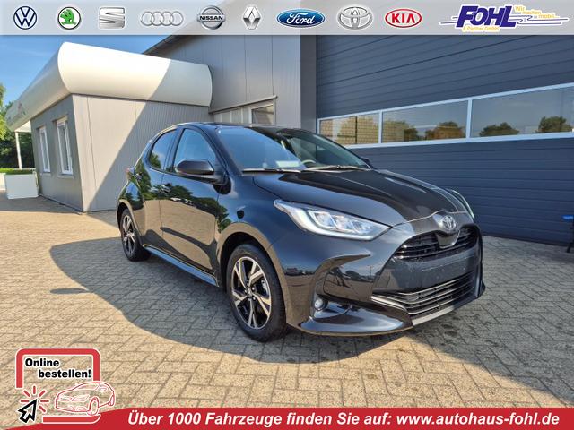 Toyota Yaris - 1.5VVT-iE 116PS Automatik Teamplayer Klimaautomatik Sitzheizung Lenkradheizung Rückf.Kamera 16-LM abged.Scheiben 2xKeyless DAB+ Bluetooth Touchscreen Apple CarPlay Android Auto ACC