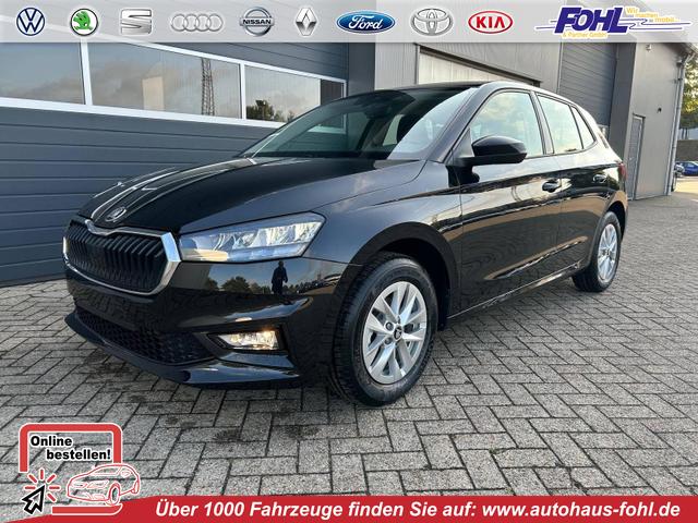 Skoda Fabia - 1.0 TSI 115PS DSG Selection 5-türig 15"LM Rückf.Kamera Parksensoren Sitzheizung Multifunktionslenkrad Klima Skoda-Radio Bluetooth Touchscreen Tempomat Nebelsch. Apple CarPlay + Android Auto