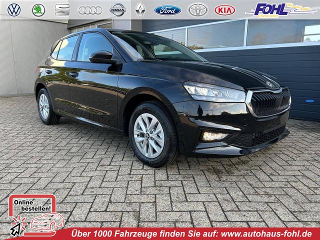 Skoda Fabia - 1.0 TSI 115PS DSG Selection 5-türig 15"LM Rückf.Kamera Parksensoren Sitzheizung Multifunktionslenkrad Klima Skoda-Radio Bluetooth Touchscreen Tempomat Nebelsch. Apple CarPlay + Android Auto