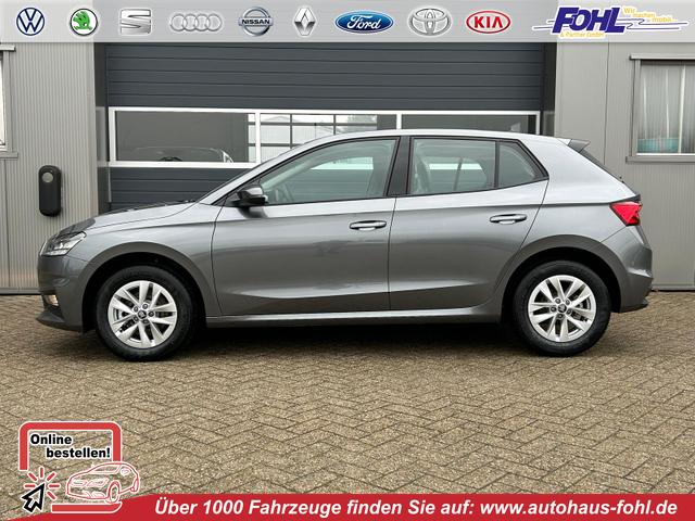 Skoda Fabia - 1.0 TSI 115PS DSG Selection 5-türig 15"LM Rückf.Kamera Parksensoren Sitzheizung Multifunktionslenkrad Klima Skoda-Radio Bluetooth Touchscreen Tempomat Nebelsch. Apple CarPlay + Android Auto