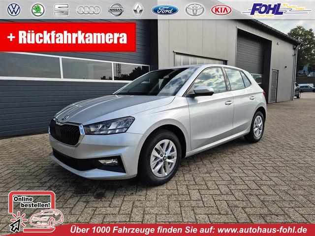 Skoda Fabia - 1.0 TSI 115PS DSG Selection 5-türig 15"LM Rückf.Kamera Parksensoren Sitzheizung Multifunktionslenkrad Klima Skoda-Radio Bluetooth Touchscreen Tempomat Nebelsch. Apple CarPlay + Android Auto