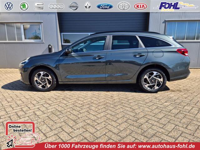 Hyundai i30 Kombi - 1.6 T-GDI 150PS Automatik Trend Sitzheizung Lenkradheizung Klimaautomatik PDC v+h R&uuml;ckf.Kamera Navi Apple CarPlay + Android Auto 16"LM