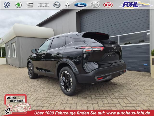 Nissan Qashqai - 1.3 DIG-T MHEV 158 PS X-Tronic N-Connecta Teil-Leder PanoGlasdach Klimaautomatik Sitzheizung Lenkradheizung Navi ACC PDC v+h 360&deg;Kamera DAB Bluetooth Touchscreen Apple CarPlay Android Auto 18"LM