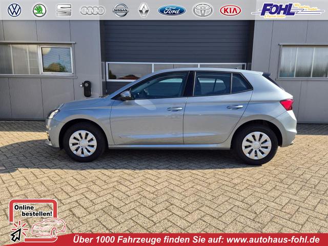 Skoda Fabia - 1.0 TSI 95PS Selection 5-t&uuml;rig R&uuml;ckf.Kamera Parksensoren Sitzheizung Multifunktionslenkrad Klima Skoda-Radio Bluetooth Touchscreen Speedlimiter Nebelsch. Apple CarPlay + Android Auto