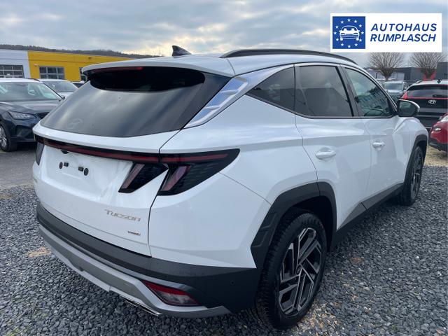 Hyundai / TUCSON FACELIFT / Weiß / / / 