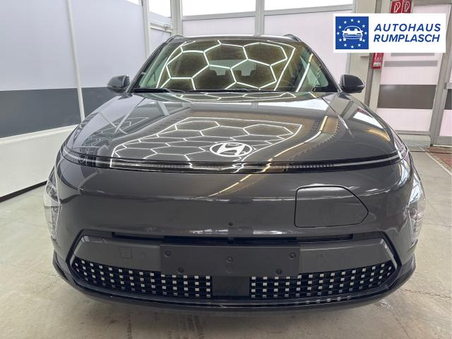 Hyundai / KONA / Grau / / / 65.4 kWh SHZ 360 NAVI HUD 