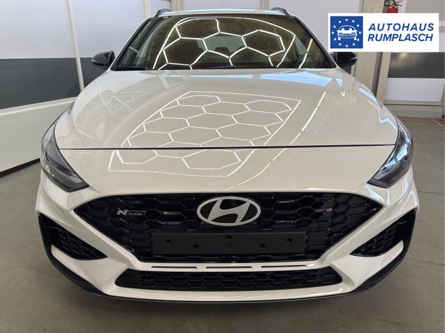 Hyundai / i30 / Weiß / / / N-LINE SHZ NAVI PDC RFK
