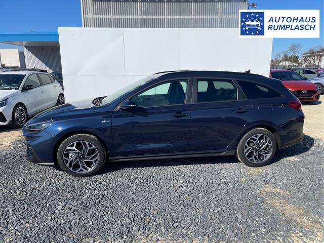 Hyundai / i30 / Weiß / / / 