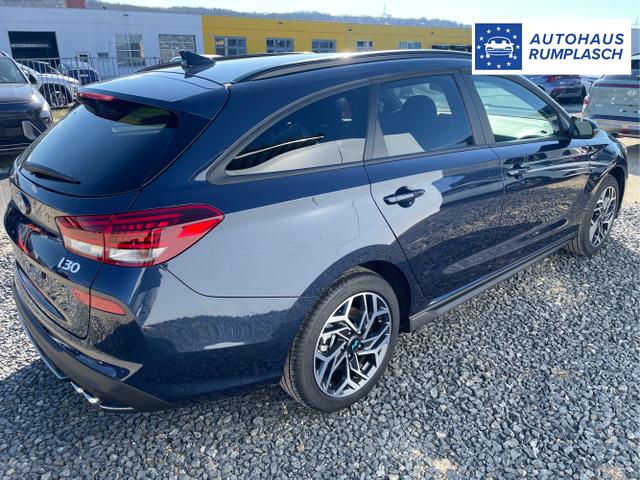 Hyundai / i30 / Weiß / / / 