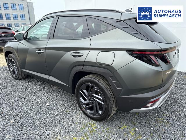 Hyundai / TUCSON FACELIFT / Weiß / / / 