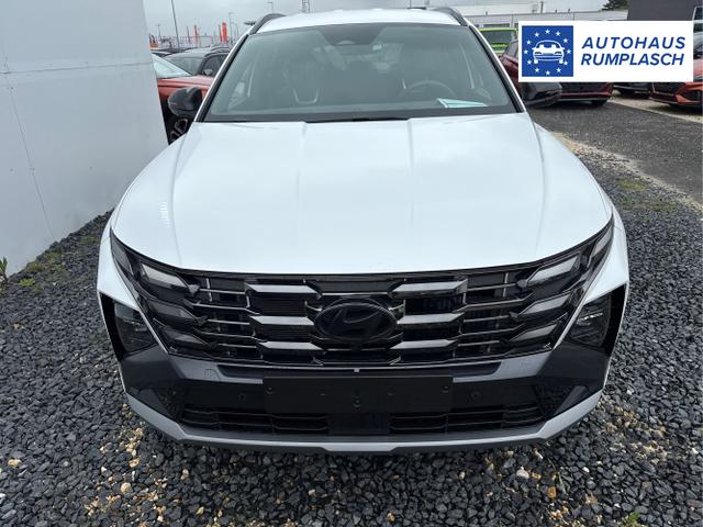 Hyundai / TUCSON FACELIFT / Weiß / / / 