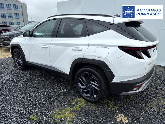 Hyundai / TUCSON FACELIFT / Weiß / / / 