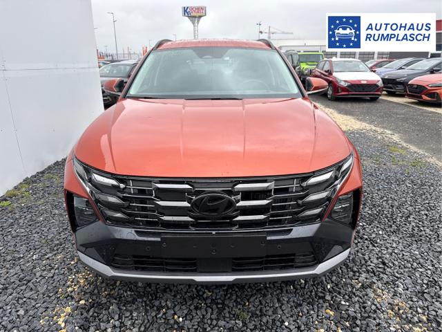 Hyundai / TUCSON FACELIFT / Weiß / / / 