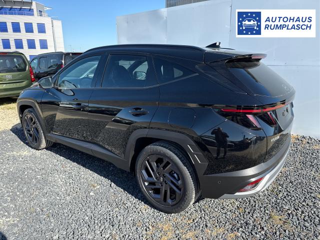 Hyundai / TUCSON FACELIFT / Weiß / / / 