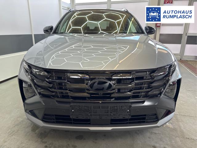 Hyundai / TUCSON FACELIFT / Shimmering Silver R2T / / / DCT 20th Anniversary ACC NAVI PANO KRELL 360 SHZ 