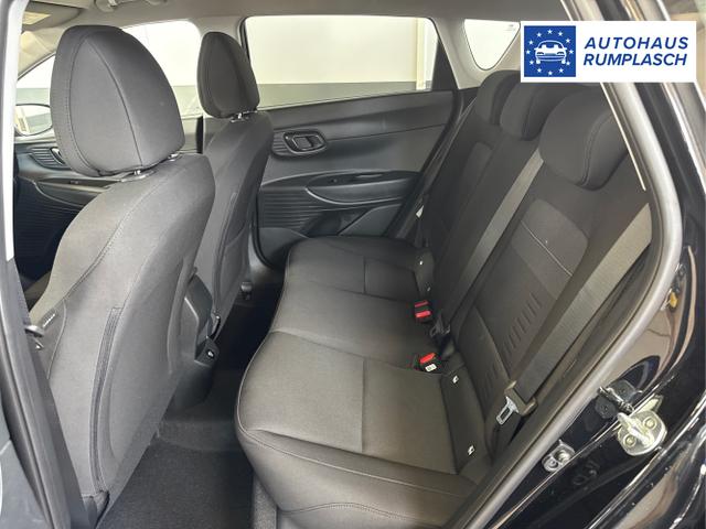 Hyundai / BAYON / Schwarz / / / NAVI SHZ RFK PDC KLIMAAUTOMATIK Licht/Regensensor