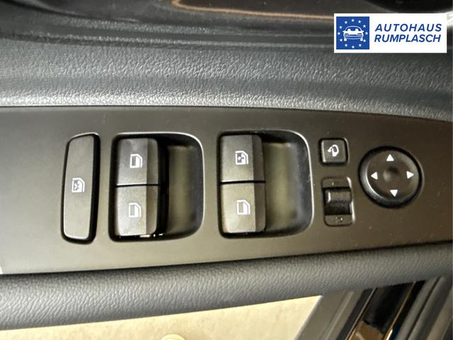 Hyundai / BAYON / Schwarz / / / NAVI SHZ RFK PDC KLIMAAUTOMATIK Licht/Regensensor