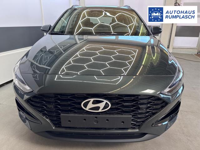 Hyundai i30 Kombi STYLE EDITION NAVI SHZ KLIMAAUTOMATIK RFK LED PDC v+h 