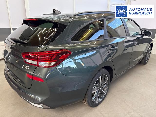 Hyundai i30 Kombi STYLE EDITION NAVI SHZ KLIMAAUTOMATIK RFK LED PDC v+h 