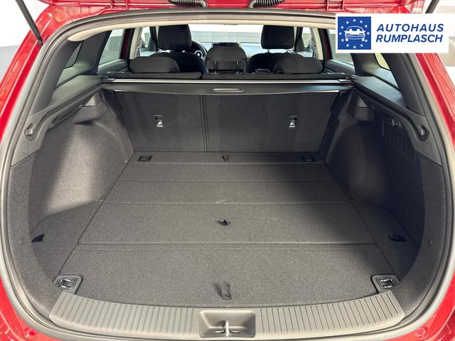 Hyundai i30 Kombi STYLE EDITION NAVI SHZ KLIMAAUTOMATIK RFK LED PDC v+h 