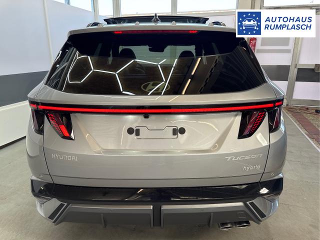 Hyundai / TUCSON / Silber / / / 