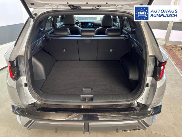 Hyundai / TUCSON / Silber / / / 