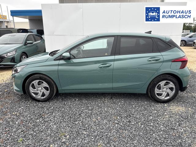 Hyundai / i20 / Grün / / / NAVI Klimaautomatik SHZ 